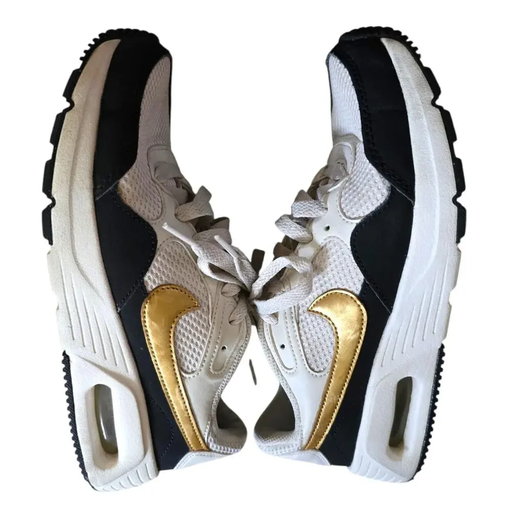 Nike great used